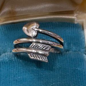 James Avery Heart and Arrow Ring